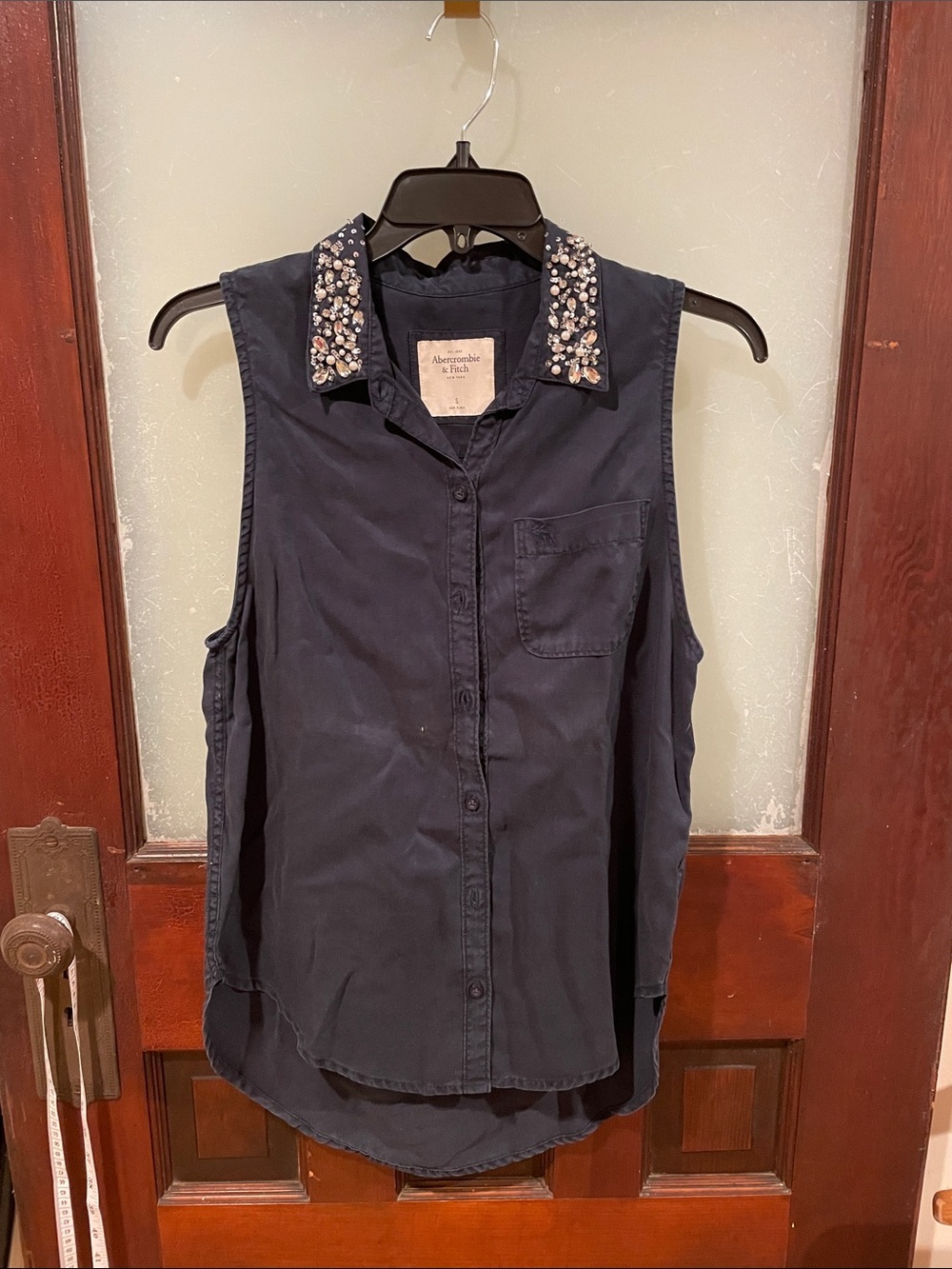 Abercrombie & Fitch Navy Beaded-Collar Sleeveless Button-Down